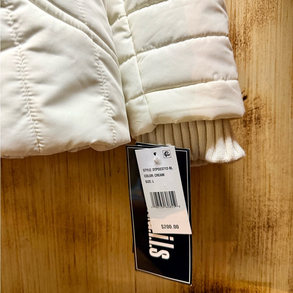 Women's Cream Puffer Jacket - Picture 2 of 5